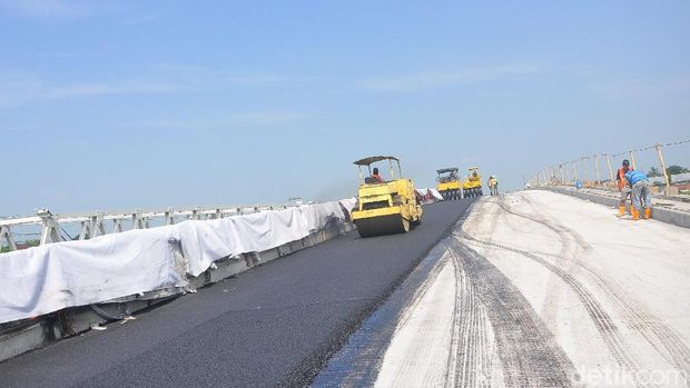Perbaikan Jembatan Kol. Sunandar di Kudus