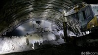 Begini penampakan konstruksi tunnel atau terowongan di Walini, Jawa Barat sudah bisa ditembus.