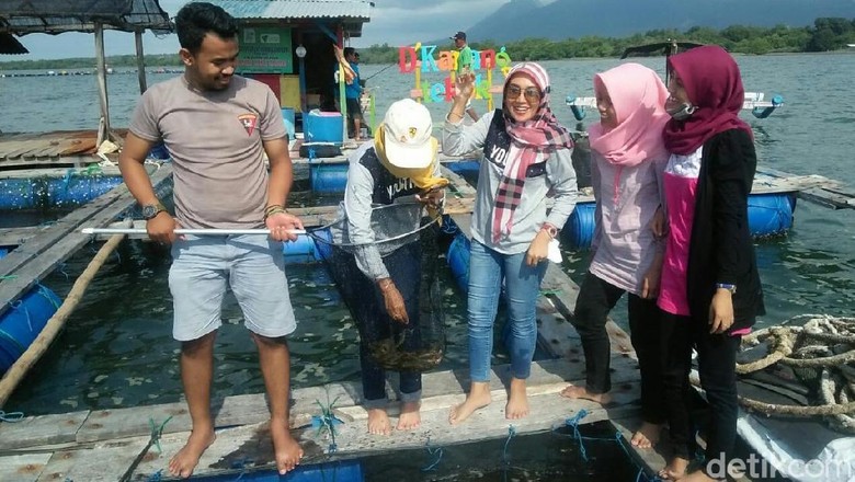Ngabuburit dan Buka Puasa Seru di Tengah Laut, Yuk ke Situbondo Ngabuburit dan Buka Puasa Seru di Tengah Laut, Yuk ke Situbondo