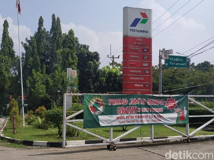 Hafal Surat Al-Kahfi Gratis BBM di SPBU Ini