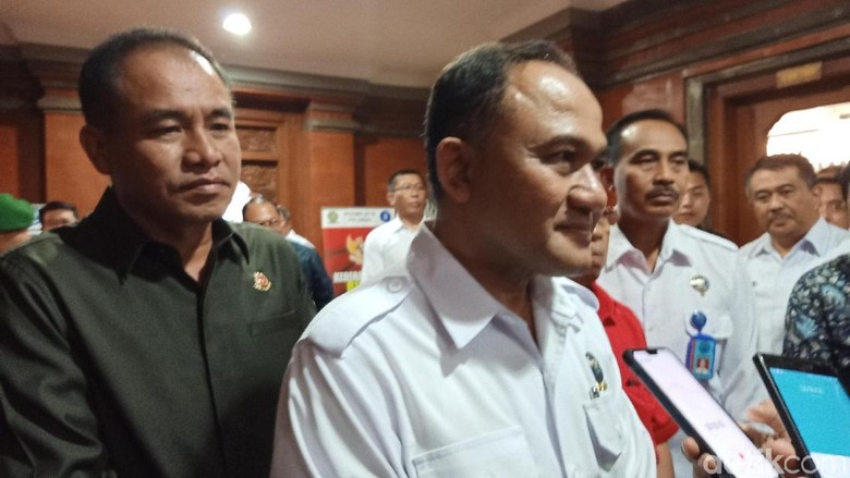 76 Desa Adat di Bali Kini Punya Perdes tentang Narkoba 76 Desa Adat di Bali Kini Punya Perdes tentang Narkoba