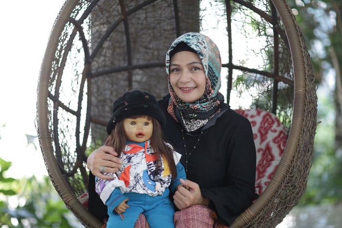 Ria Enes dan Suzan Ria Enes dan Suzan