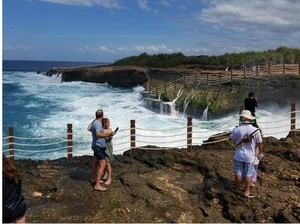 Dispar Punya Rencana Pagari Tebing Dream Beach, tapi Kurang Dana
