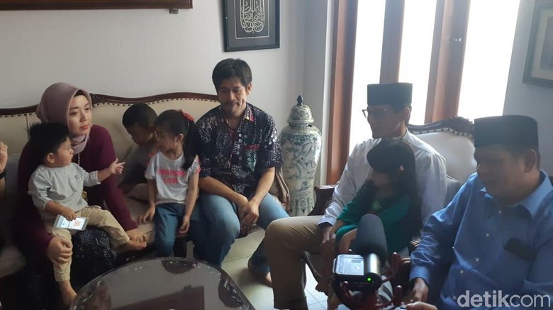 Sandiaga Jelaskan Sikap Prabowo Soal Penolakan Hasil Pemilu Curang Sandiaga Jelaskan Sikap Prabowo Soal Penolakan Hasil Pemilu Curang