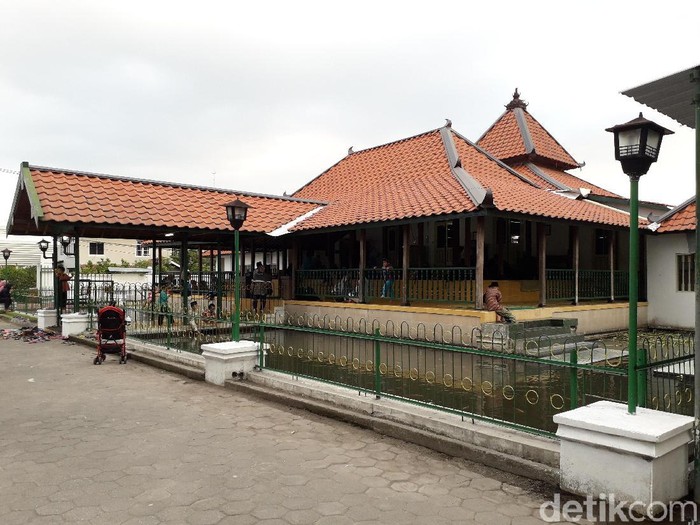 Masjid Pathok Negoro, Plosokuning, Sleman, Rabu (15/5/2019).