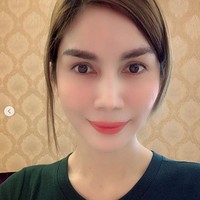 Melalui Instagramnya, Nur Sajat mengaku takut kembali ke Malaysia karena dia telah menerima ancaman pembunuhan yang tidak terhitung di negaranya. Kini, Nur Sajat meminta bantuan internasional agak dia tidak terekstradisi. Foto: Dok. Instagram/nursajadiah