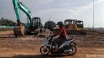 Intip Aktivitas Pekerja di Stadion BMW yang Terancam Batal