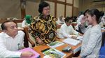 Menteri LHK Siti Nurbaya Bahas Sampah Plastik Bareng DPR