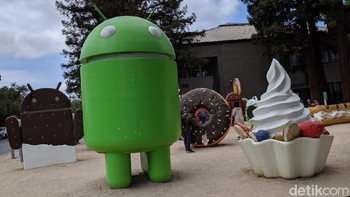 Berbagai jenis patung OS Android yang terletak di markas Google, tepat di samping Google Store. Foto: detikINET/Agus Tri Haryanto