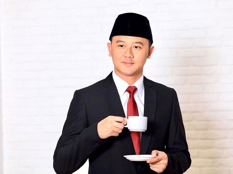 Dhani Wirianata, Aspri Ganteng Prabowo Subianto yang Doyan Ngopi