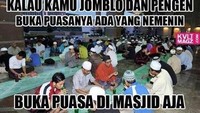 Buka puasa di masjid selain lebih ramai pastinya dapat pahala juga nih karena bersilaturami. Yuk, jomblo pada buka puasa di masjid. Foto: Istimewa