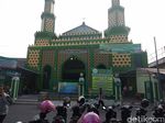 Mengintip Kemegahan Masjid Al Abror, Saksi Berdirinya Kota Sidoarjo Mengintip Kemegahan Masjid Al Abror, Saksi Berdirinya Kota Sidoarjo