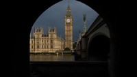 Inggris juga jadi salah satu negara yang ramah Muslim nih. Di negara asal The Beatles ini para pelancong Muslim tak perlu takut kesulitan mencari masjid, sebab ada sejumlah masjid yang berdiri kokoh di sana, salah satunya adalah Masjid Regents Park yang juga disebut sebagai masjid terbesar di Eropa. Dan Kitwood/Getty Images.