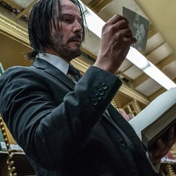 Carl Rinsch Nilap Dana Netflix Rp 178 M, Keanu Reeves Minta Keringanan Hukuman
