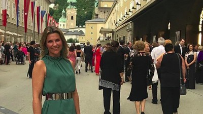 Gaya Liburan Putri Norwegia yang Punya Pacar Dukun