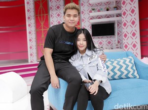 Billy Syahputra Bantah Cintanya ke Elvia Hanya Pelarian