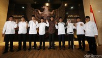 Para tokoh muda yang hadir di Silaturahmi Bogor untuk Indonesia adalah Wali Kota Bogor, Bima Arya, Gubernur Jawa Barat Ridwan Kamil, Gubernur Jawa Tengah Ganjar Pranowo, Wakil Gubernur Jawa Timur Emil Dardak, Gubernur NTB Zulkieflimansyah, Gubernur Sulawesi Selatan Nurdin Abdullah, Wali Kota Tangerang Selatan Airin Rachmi Diany, Bupati Banyuwangi Abdullah Azwar Anas. Ada pula Direktur Eksekutif The Yudhoyono Institute Agus Harimurti Yudhoyono. Mereka sempat bergandengan tangan sebelum pertemuan di Museum Kepresidenan RI, Bogor.