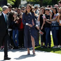 Dari Bletchley Park, Kate menyusul Pangeran William sebelum bertolak bersama ke Windsor untuk menjenguk Archie serta Meghan dan Pangeran Harry. Ini adalah pertemuan perdana mereka sejak kelahiran Archie 6 Mei lalu. (Foto: Darren Staples/Getty Images)