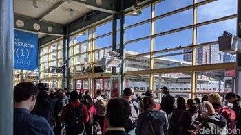 Foto indoor, tepatnya di stasiun Caltrain San Francisco. Foto: detikINET/Agus Tri Haryanto
