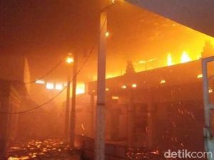 Pondok Pesantren Jabal Noer di Sidoarjo Terbakar