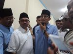 Sandiaga Janji Dampingi Prabowo Sampai Titik Darah Penghabisan Sandiaga Janji Dampingi Prabowo Sampai Titik Darah Penghabisan