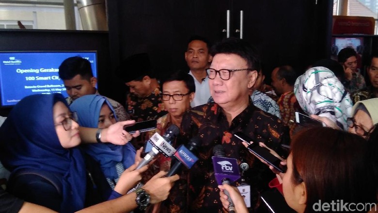 Prabowo Tolak Penghitungan Curang, Mendagri: Kalau Nggak Puas Ada Aturannya Prabowo Tolak Penghitungan Curang, Mendagri: Kalau Nggak Puas Ada Aturannya
