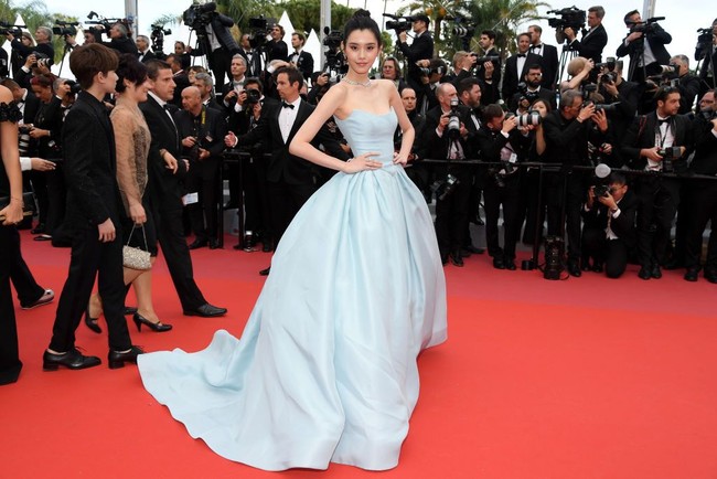 Ming Xi lahir dengan nama Mengyao, namun orang Barat kesulitan melafalkannya dan berakhir dengan memanggilnya Ming. Kini ia memiliki nama populer lainnya yaitu Barbie. Foto: Getty Images
