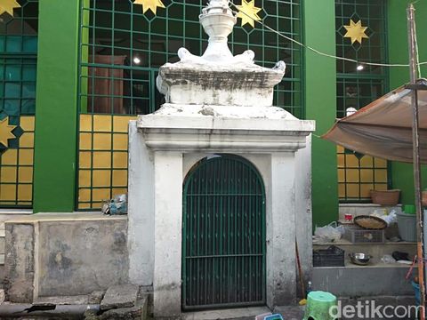 Arsitektur Masjid Al Abror Kota Sidoarjo/