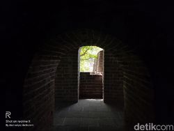 Aksi Realme X di Tembok Besar China