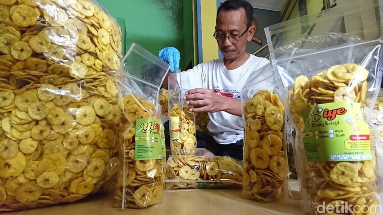 Petani Pisang Gagal Panen, Pengusaha Keripik Kelabakan Jelang Lebaran Petani Pisang Gagal Panen, Pengusaha Keripik Kelabakan Jelang Lebaran
