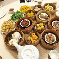 Mau yang Hangat Gurih? Yuk, Buka Puasa dengan Dim Sum Halal di Sini