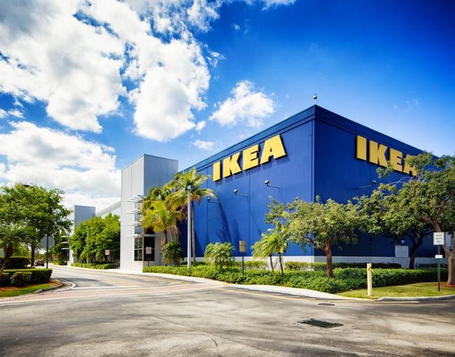 Koleksi MARKERAD dipasarkan secara terbatas di setiap negara. Indonesia sendiri kebagian 2.200 item dari 14 artikel yang dirancang Virgil Abloh. Ketika penjualan dibuka pada Jumat (1/11/2019), IKEA Indonesia langsung diserbu hingga 500 pembeli yang sudah antre sejak tengah malam tadi. Foto: iStock