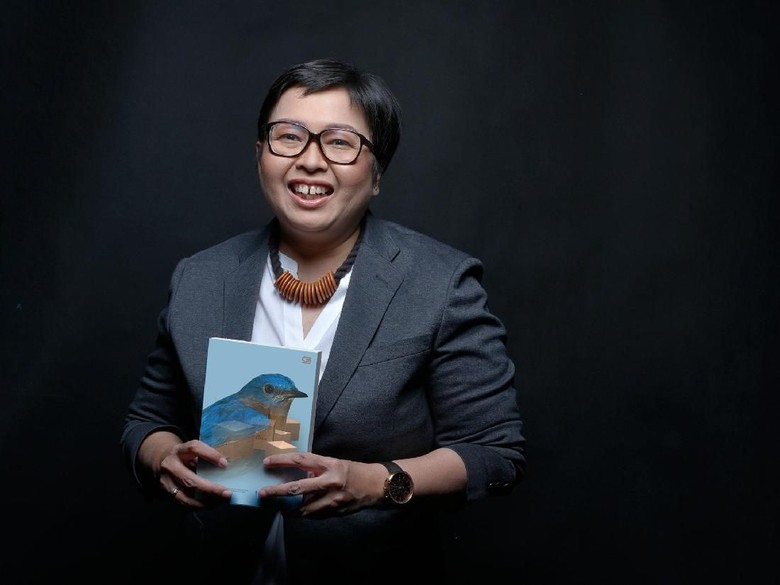 Ika Natassa Soroti Akses Buku yang Belum Terjangkau Publik Foto: Ika Natassa/ Istimewa Ika Natassa Soroti Akses Buku yang Belum Terjangkau Publik Foto: Ika Natassa/ Istimewa
