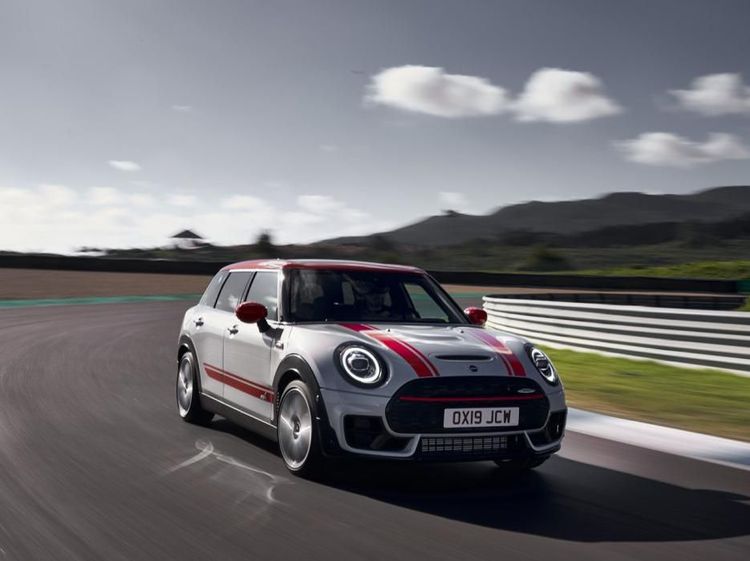 MINI Clubman dan Countryman Makin Ngebut