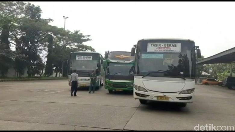 Kemenhub Temukan 8 Bus Tak Laik di Terminal Indihiang Tasikmalaya Kemenhub Temukan 8 Bus Tak Laik di Terminal Indihiang Tasikmalaya