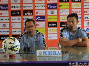 Persela Diimbangi Persipura, Aji Santoso Sanjung Mutiara Hitam
