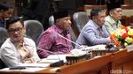 Menag dan Komisi VIII Rapat Bahas Jaminan Produk Halal