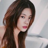 Tidak diketahui bagaimana pesan intim antara Carrie dan Ian bisa tersebar di media sosial. Asia One menulis, Carrie pernah melaporkan bahwa ponselnya hilang. Jadi kemungkinan besar dari sanalah pesan pribadi itu kemudian tersebar dan viral. Foto: Instagram