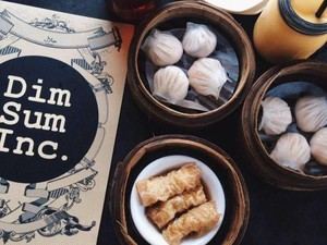 Tempat Makan Dim Sum Enak hingga Kulineran Cut Meyriska dan Roger