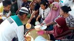 Berburu Takjil Bubur Suro Peninggalan Sunan Bonang