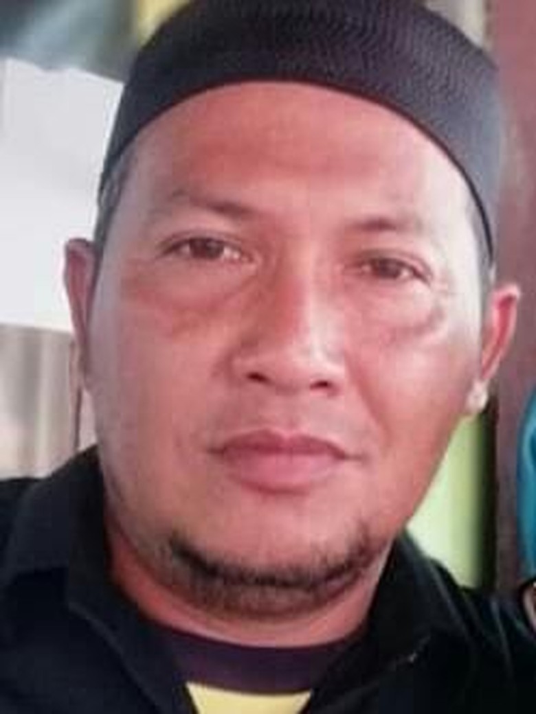 Keluarga Penyelenggara Pemilu di Jombang yang Meninggal Tolak Autopsi Keluarga Penyelenggara Pemilu di Jombang yang Meninggal Tolak Autopsi