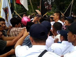 Tolak UKT Rp 3 Juta, Mahasiswa UHO Kendari Demo