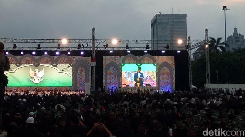 Jokowi Segera Sahkan 100 Formasi Baru untuk Perwira Tinggi TNI Jokowi Segera Sahkan 100 Formasi Baru untuk Perwira Tinggi TNI