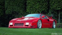 Ferrari juga sempat membuat mobil prototipe 288 GTO Evoluzione yang bertenaga. Ferrari 288 GTO di masanya disebut sebagai mobil produksi tercepat di dunia. Foto: Ferrari via Newspress