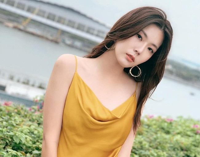 The Star melaporkan, pesan intim antara Carrie dan Ian sebagian besar ditulis dalam bahasa China. Dalam salah satu pesannya pada Carrie, Ian menulis tentang keinginan nakalnya pada Carrie. Foto: Instagram