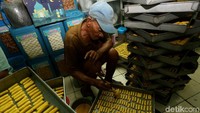 Penjualannya pun meningkat hingga 50 persen.