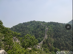 Aksi Realme X di Tembok Besar China