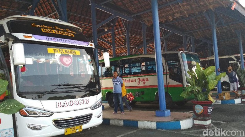 Mudik, Naik Bus Blitar-Surabaya Sekarang Bisa Ditempuh 3 Jam Mudik, Naik Bus Blitar-Surabaya Sekarang Bisa Ditempuh 3 Jam