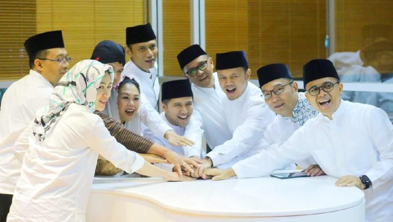 Emil Dardak Bicara Soal Kehadiran AHY pada Silaturahmi Tokoh di Bogor Emil Dardak Bicara Soal Kehadiran AHY pada Silaturahmi Tokoh di Bogor