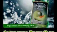 Nah, begini nih ilustrasi kesegaran sirup di bulan puasa. Percikan air bikin produk sirup kelihatan tambah menggoda ya? Foto: Istimewa
